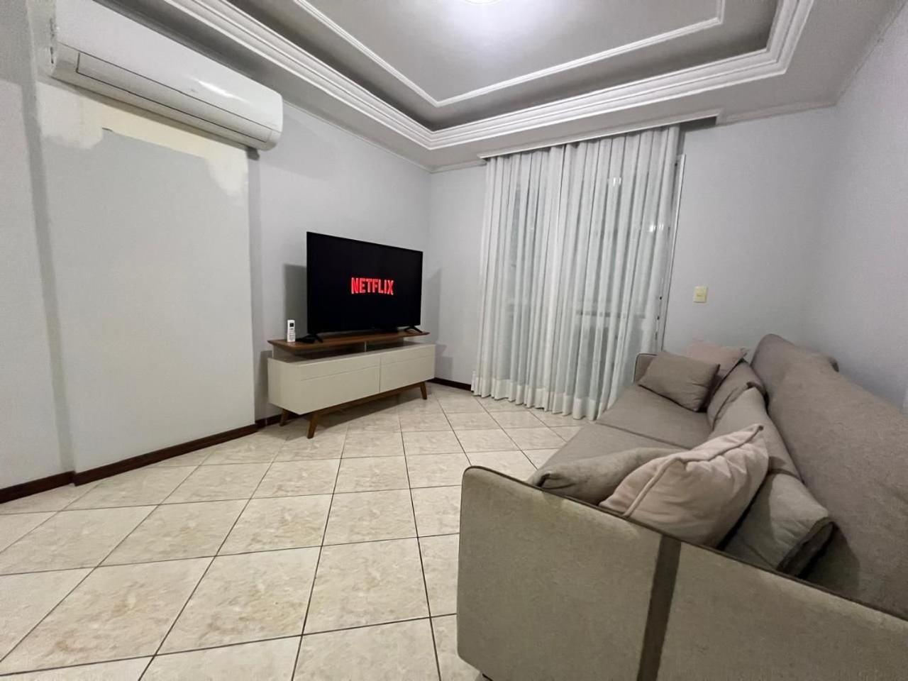 Apartamento Curta! |146| Quadra Mar | 2 Vagas | Churrasqueira Balneario Camboriu